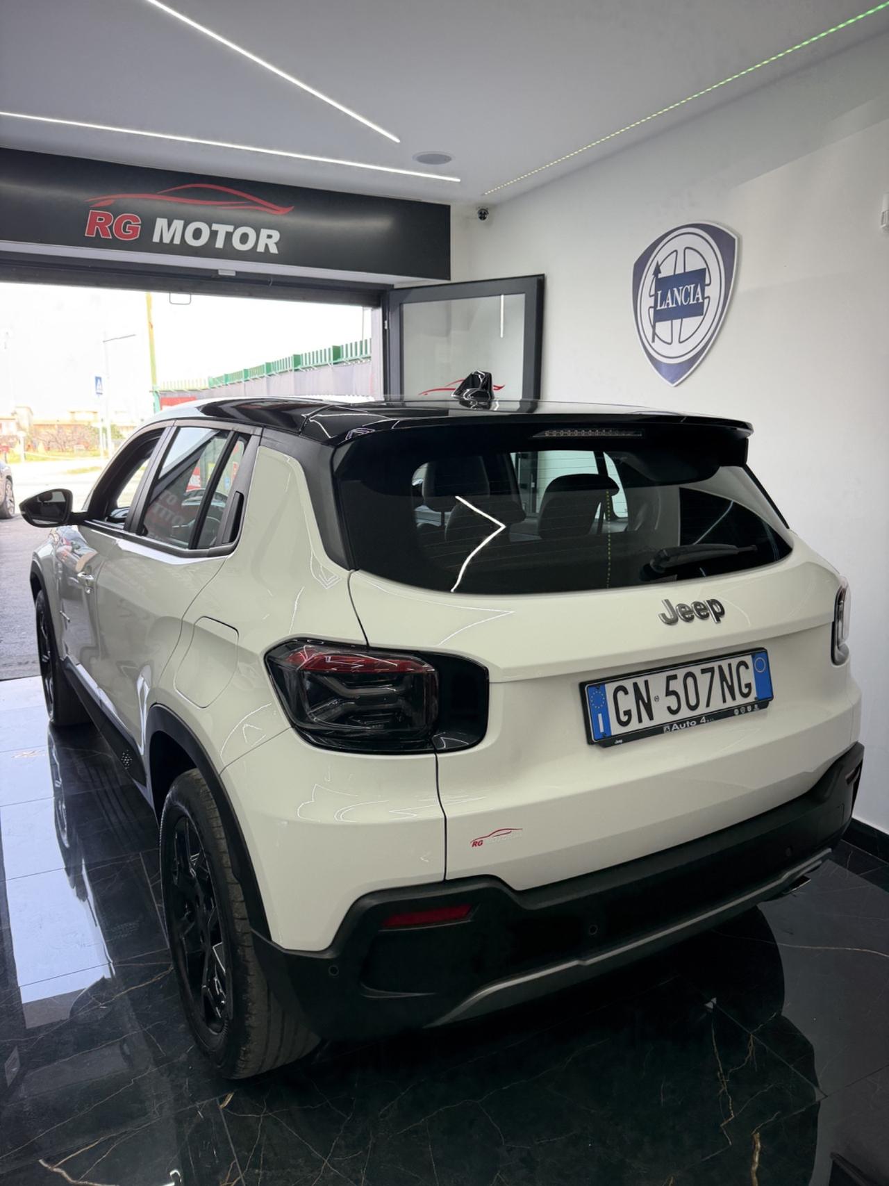 Jeep Avenger 1.2 Turbo 100 CV Summit