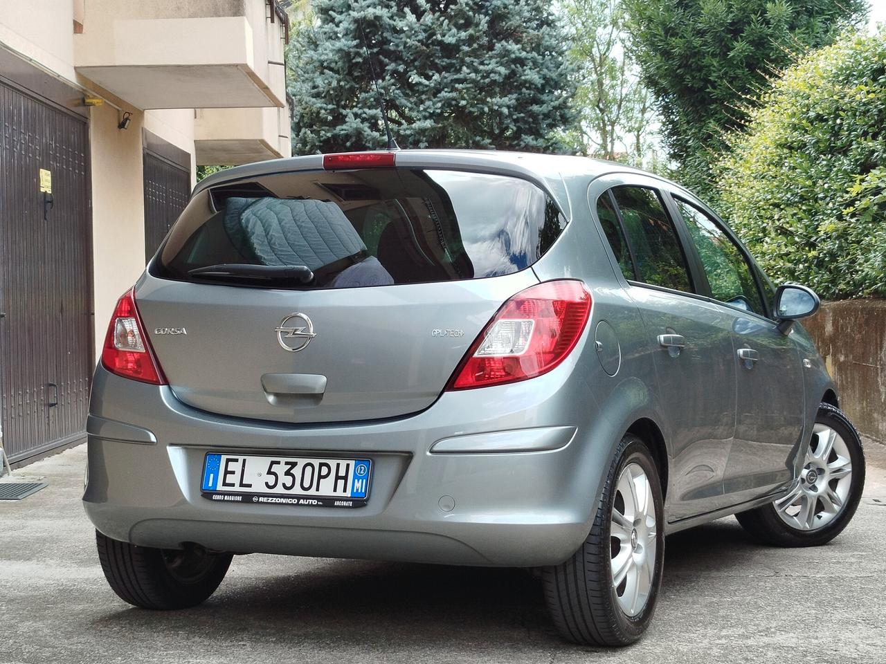 Opel Corsa 1.2 GPL 85cv / 69.000km / Unipro