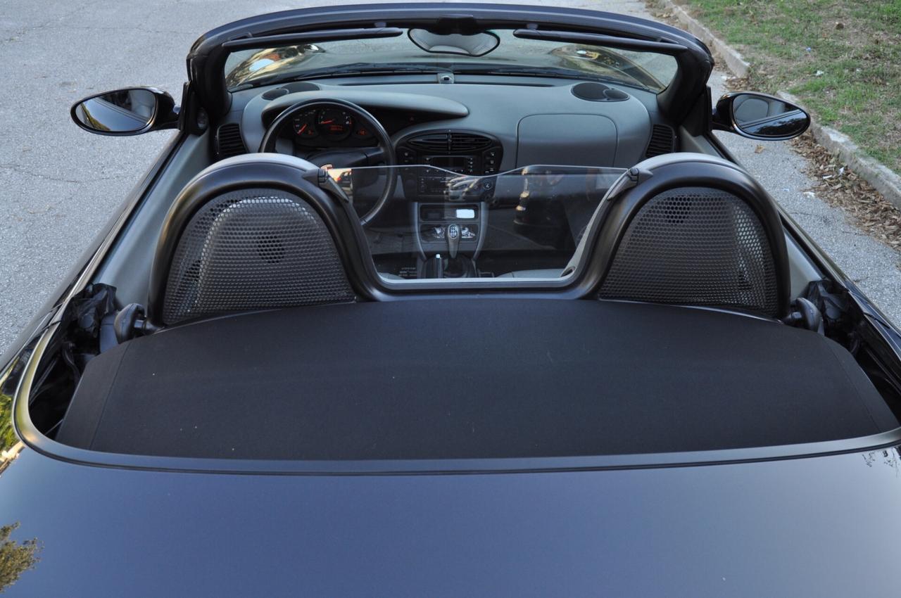 Porsche Boxster 2.7i 24V cat