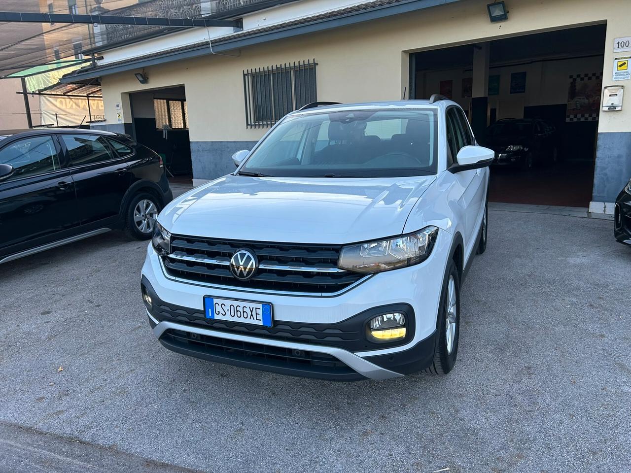 Volkswagen T-Cross 1.0 TSI 95CV Life - OK NEOPATENTATI