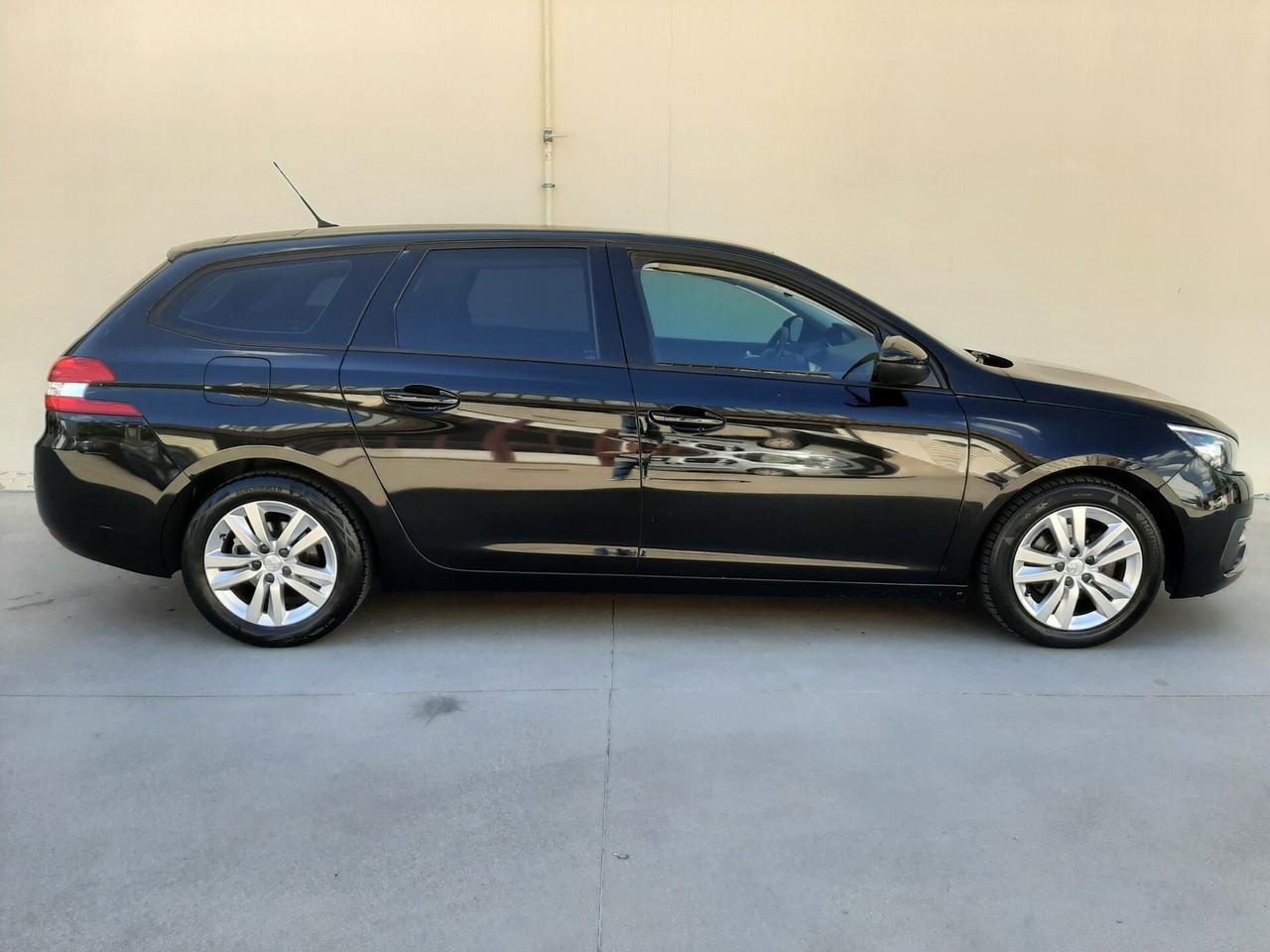 Peugeot 308 SW 1.6 BlueHDi 120cv Business