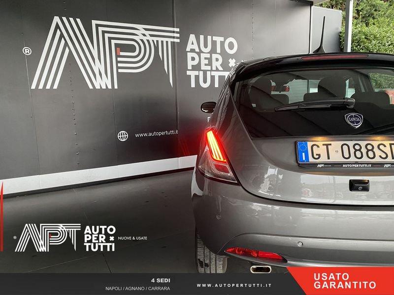 Lancia Ypsilon Ypsilon 1.0 firefly hybrid Platino s&s 70cv