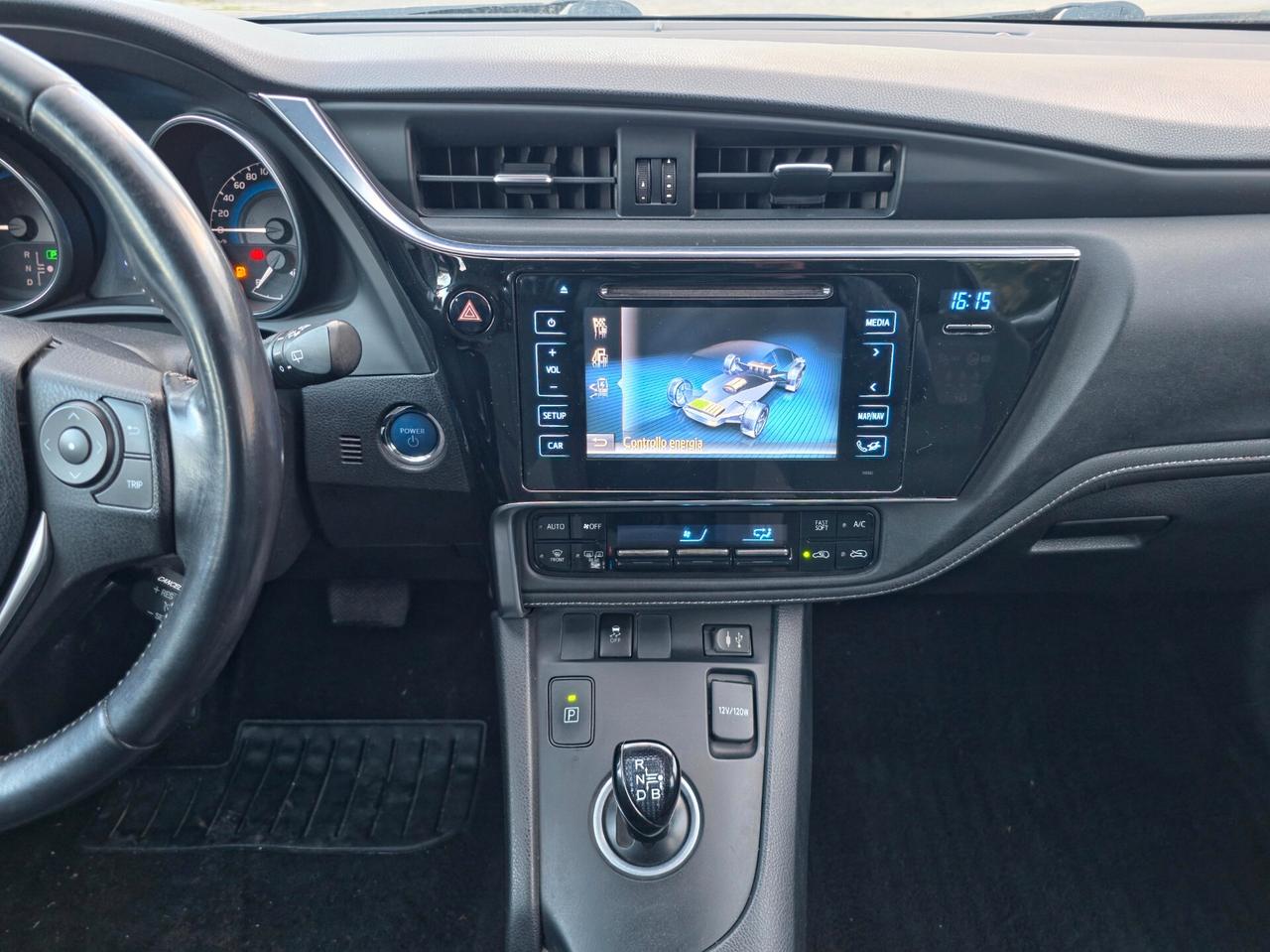 Toyota Auris Touring Sports 1.8 Hybrid Lounge 2015-E6B Automatico NEO