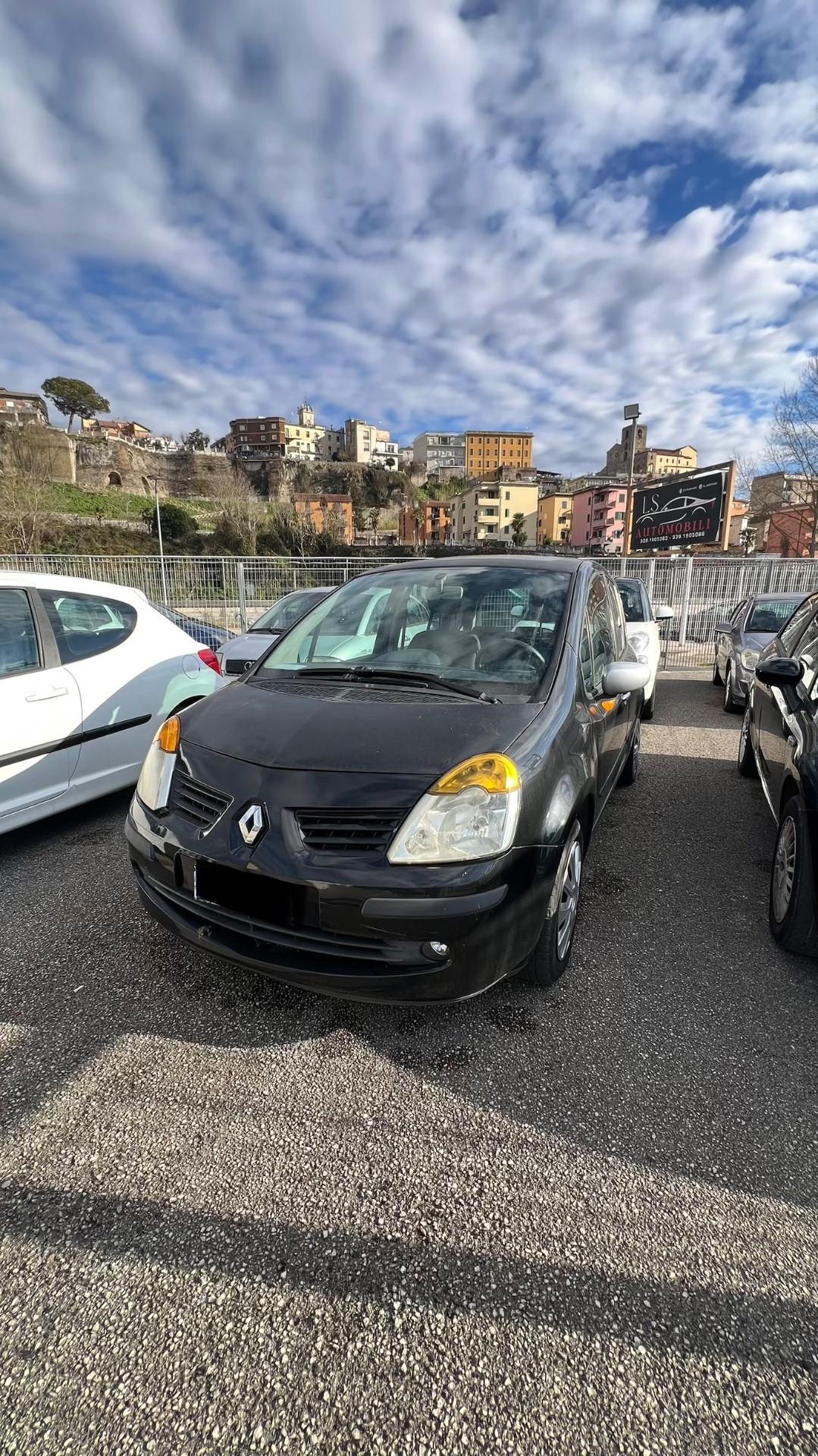 Renault Modus 1.5 dCi 82CV Luxe Privilège