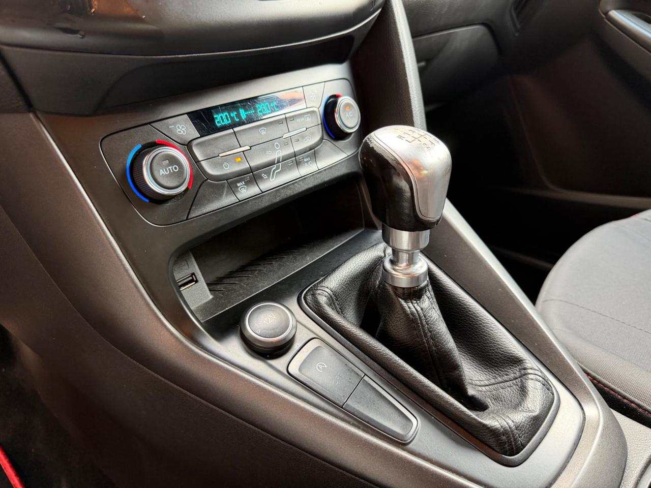 Ford Focus 1.5 TDCi ST