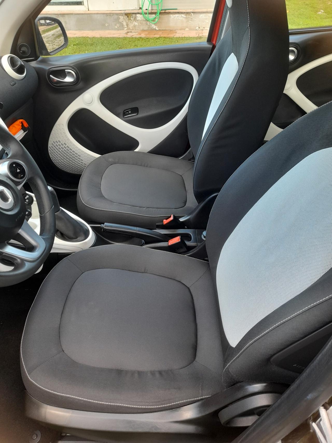 Smart ForFour 70 1.0 Passion