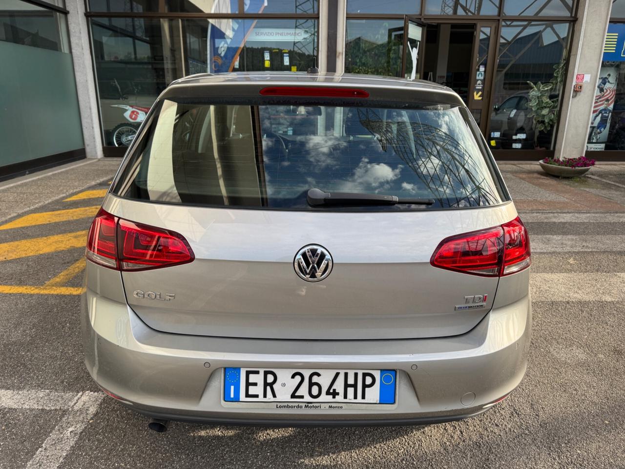 Volkswagen Golf 1.6 TDI DSG 5p. Highline BlueMotion Technology