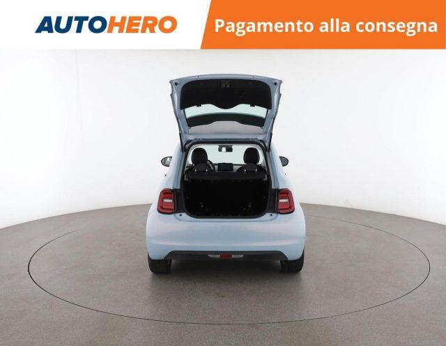 FIAT 500e 3+1 42 kWh Passion