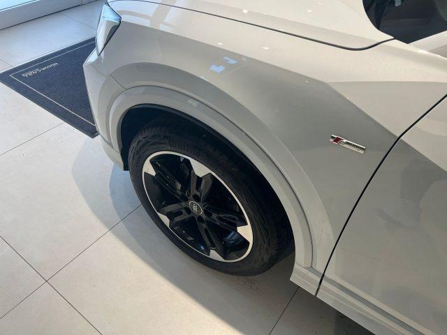 AUDI Q2 Q2 30 TDI S line Edition