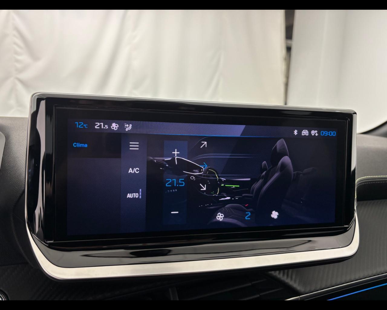 PEUGEOT 208 1.2 hybrid GT 145cv e-dcs 6