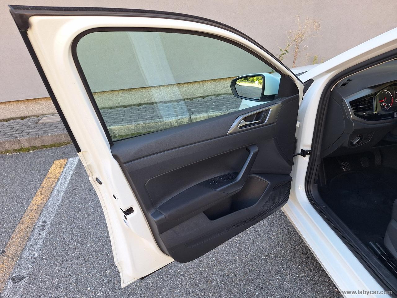 VOLKSWAGEN Polo 1.0 EVO Life NEOPATENTATI