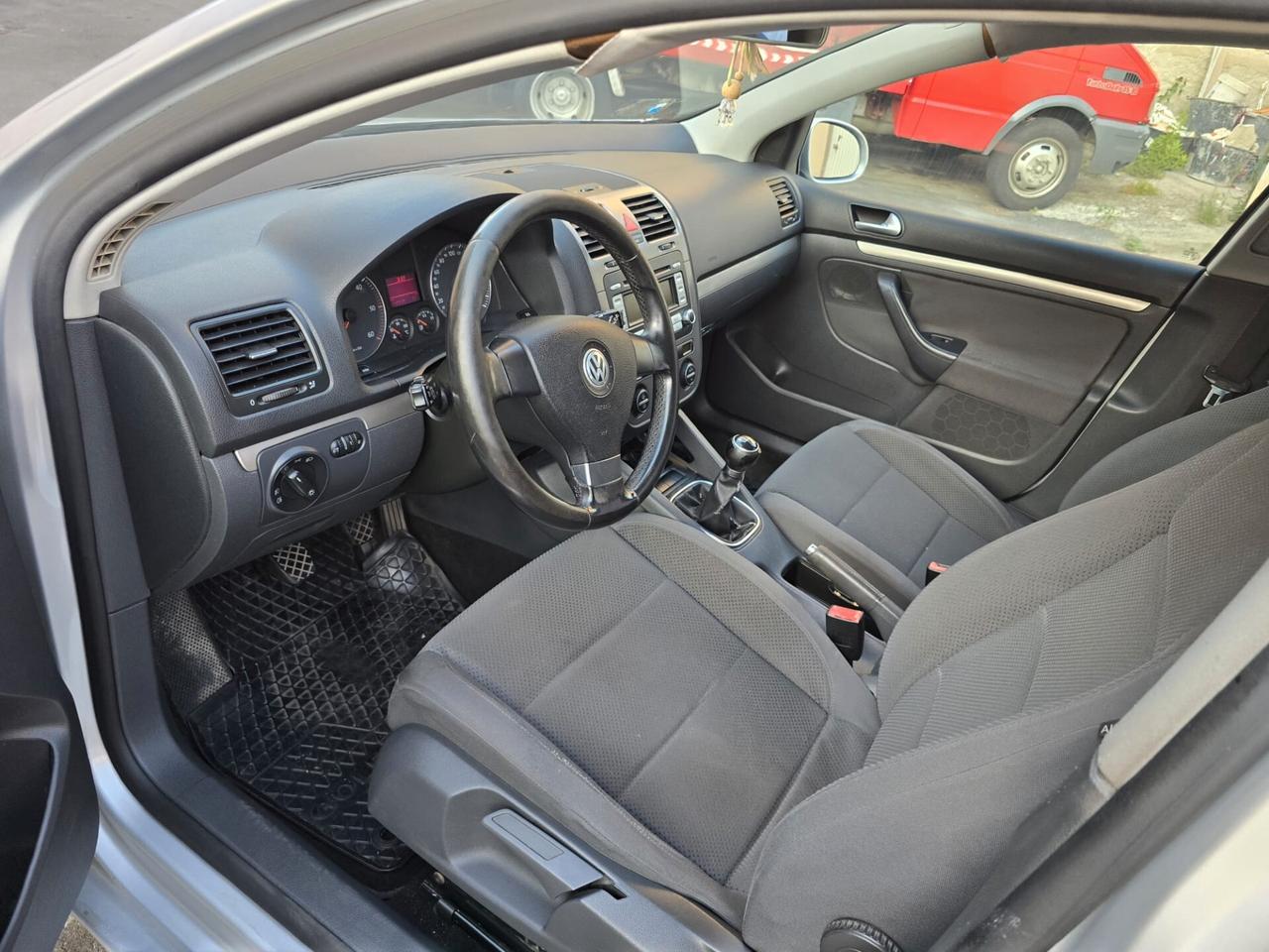 Volkswagen Golf 1.9 TDI 5p. Comfortline