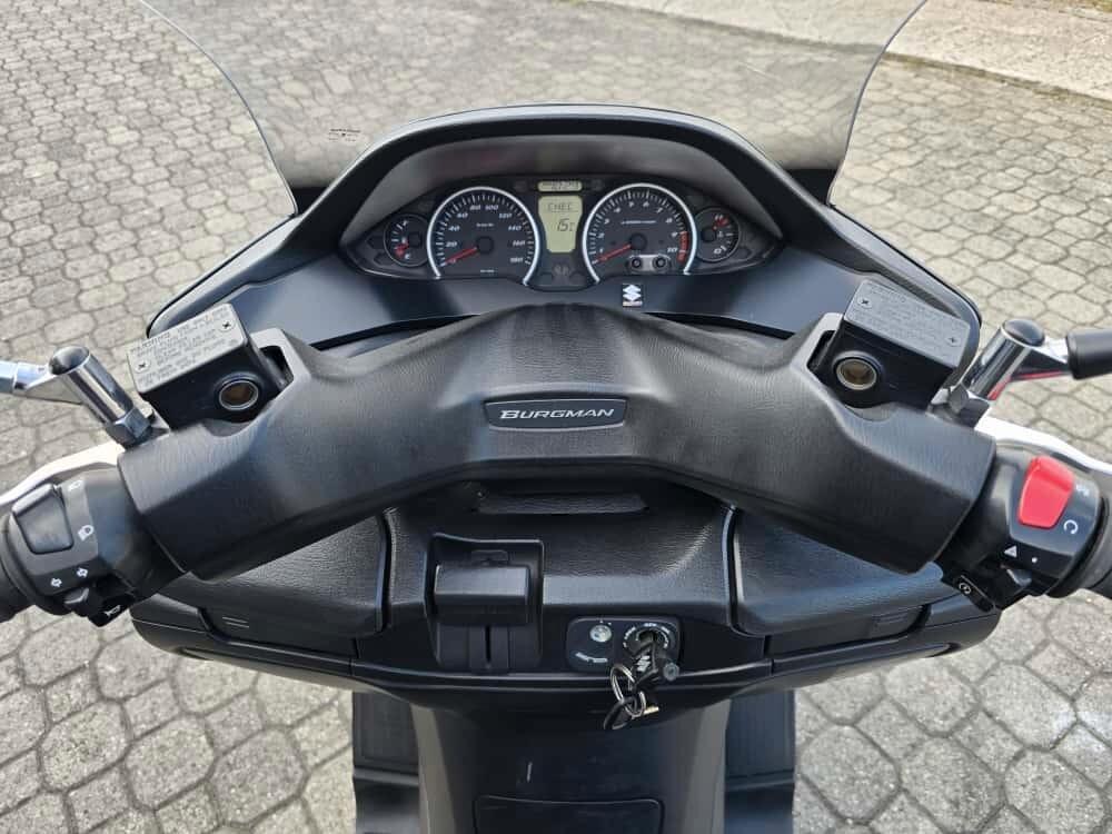 Suzuki AN Burgman 400