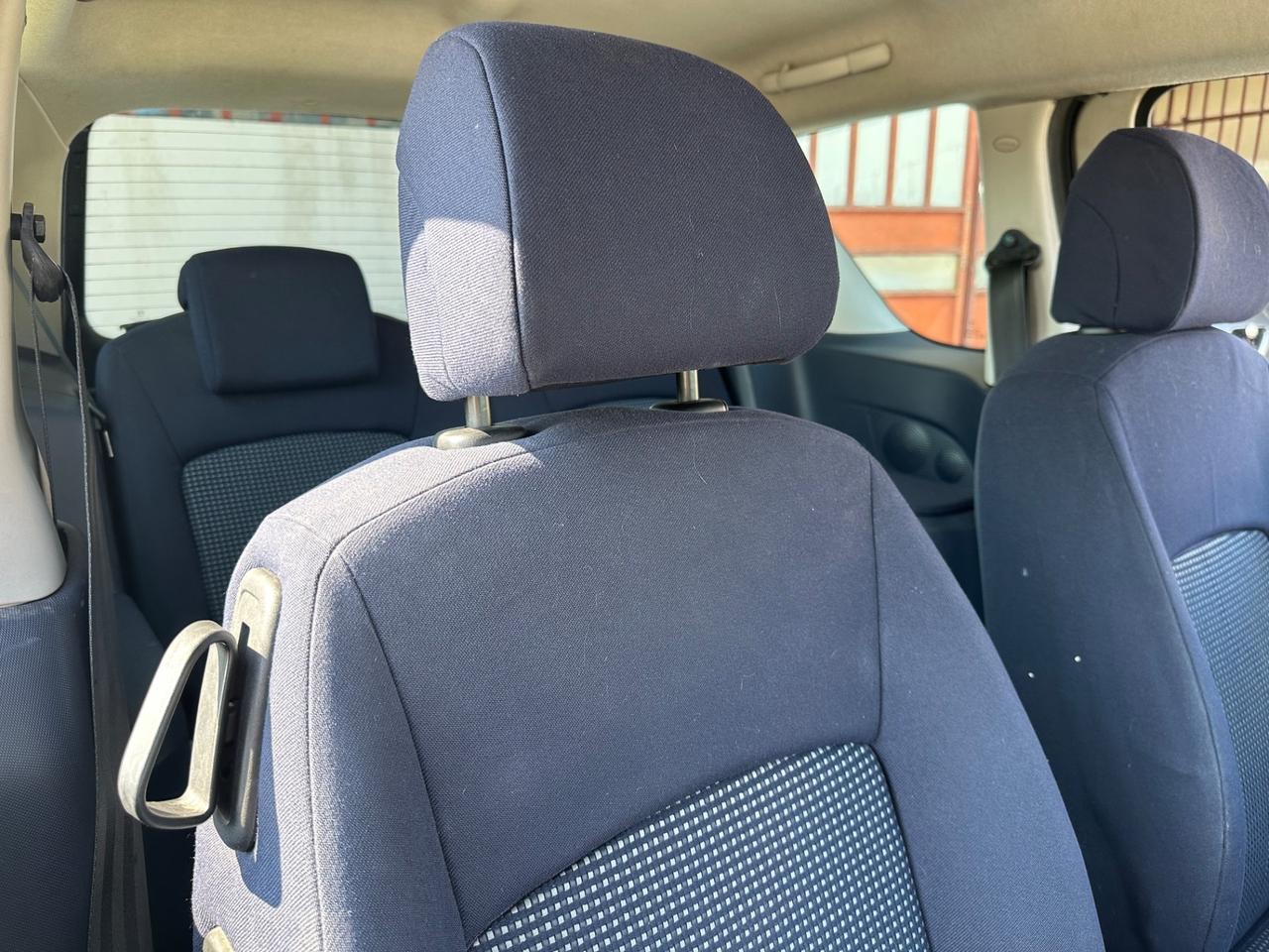Peugeot 1007 1.4 HDi Trendy