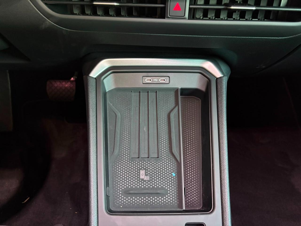 Volkswagen T-Roc 1.5 etsi Life 115cv dsg