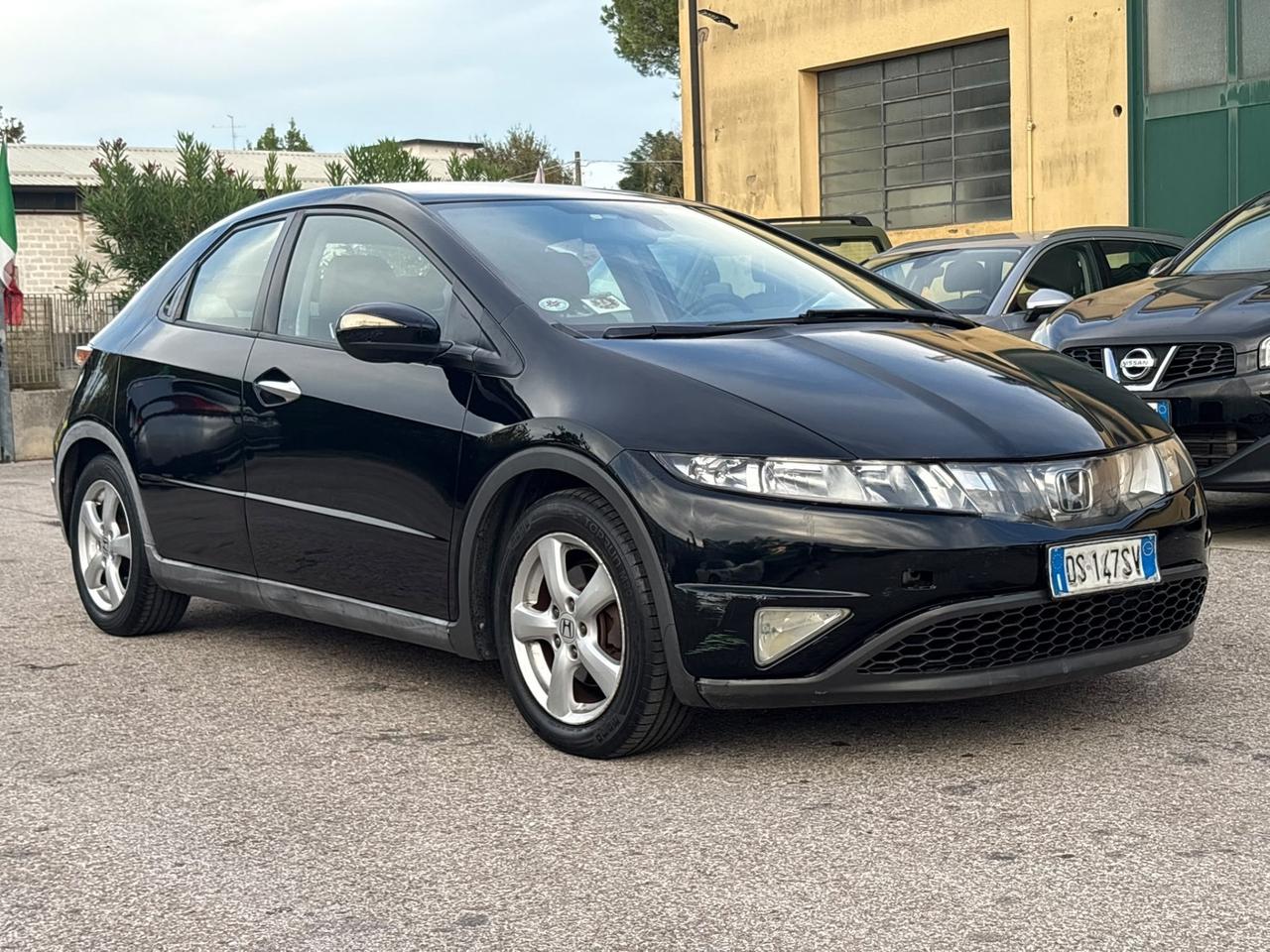 Honda Civic 1.4 i-DSi 5p. Elegance LE