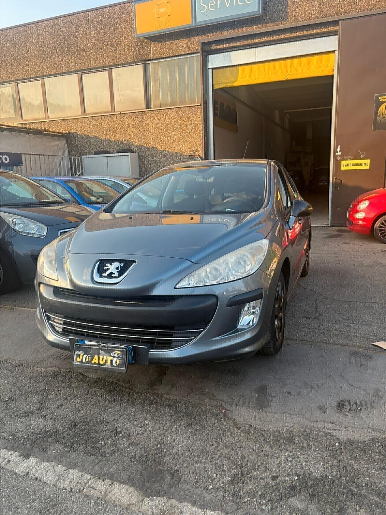 Peugeot 308 1.4 VTi 95CV 5p. Premium