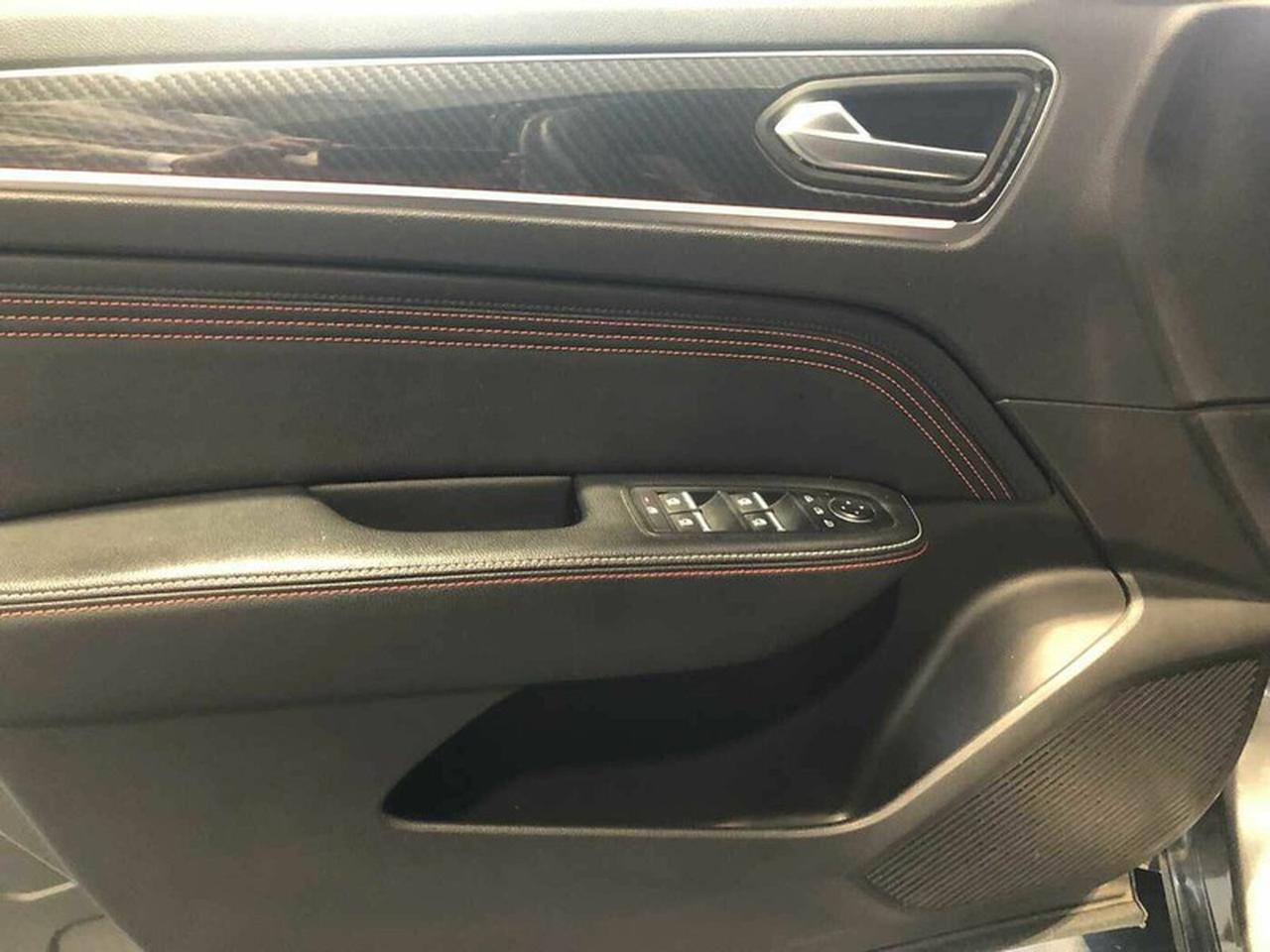 Renault Arkana 1.6 e-tech full hybrid r.s. line 145cv