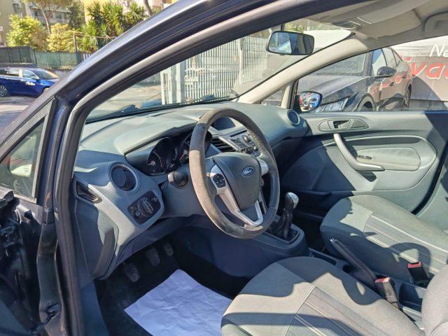 FORD Fiesta 1.4 TDCi 68CV 5 porte Titanium