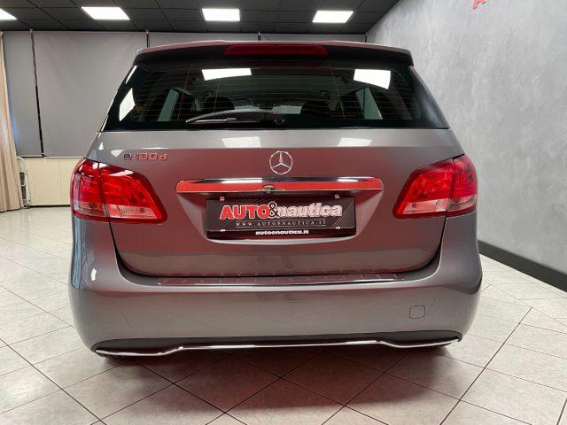 MERCEDES-BENZ B 180 d Automatic Business