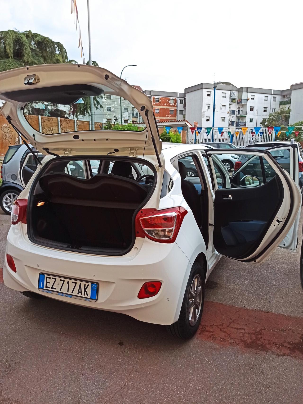 Hyundai i10 1.0 LPGI Econext Sound Edition