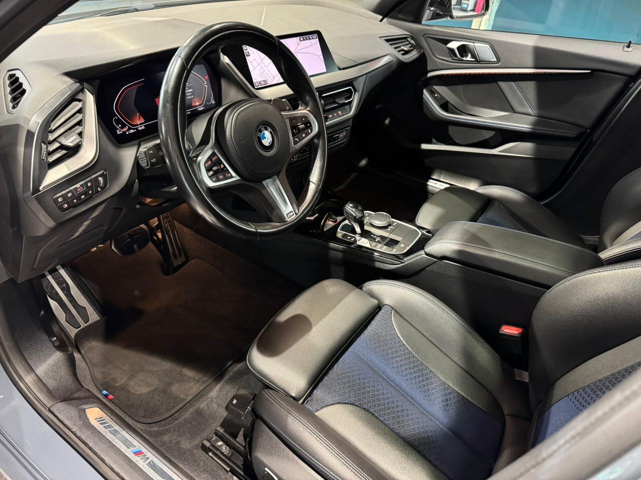Bmw 118d 5p. M-Sport Shadow Line