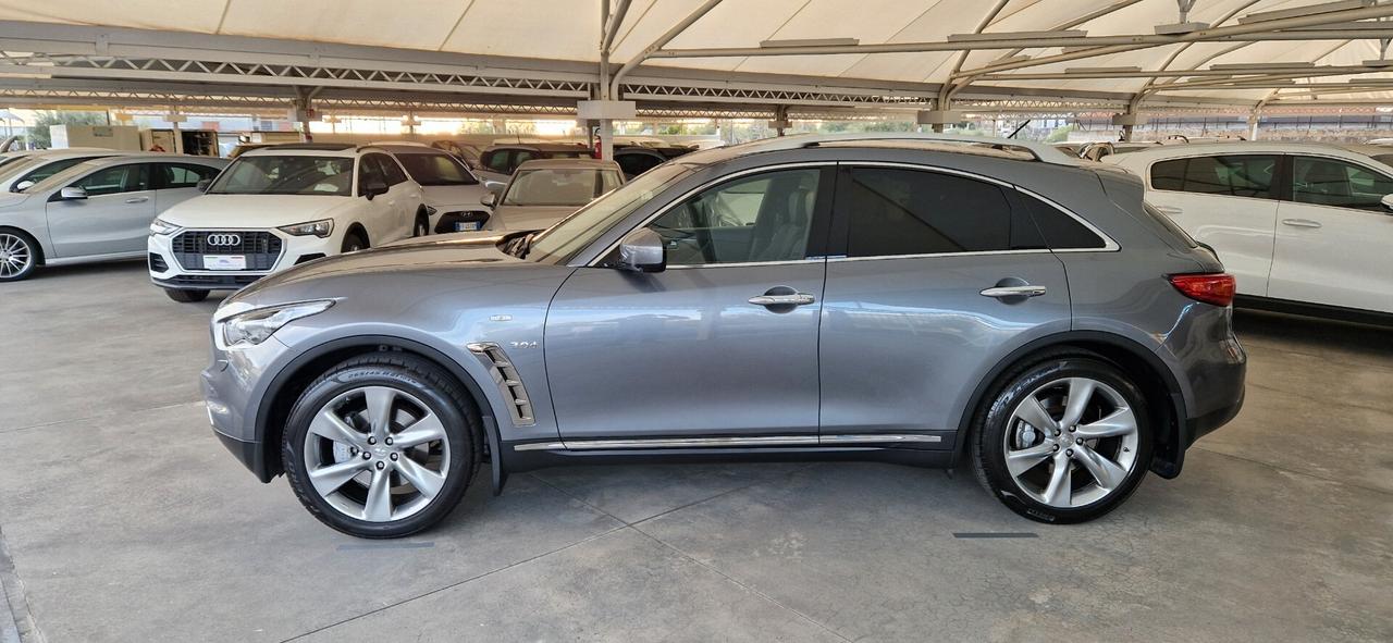 Infiniti QX70 3.0 diesel V6 AT S Premium