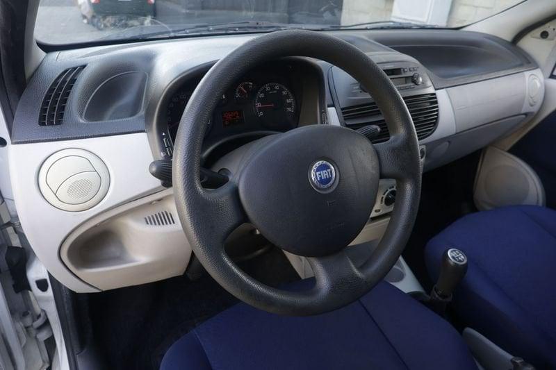 FIAT Punto FIAT Punto 1.9 JTD 5 porte Active 63KW ANNO 2004