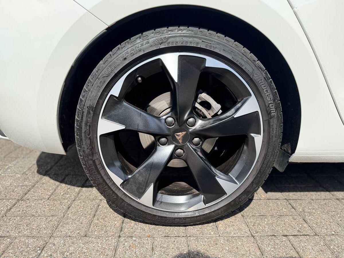 Cupra Leon 1.5 hybrid 150cv dsg