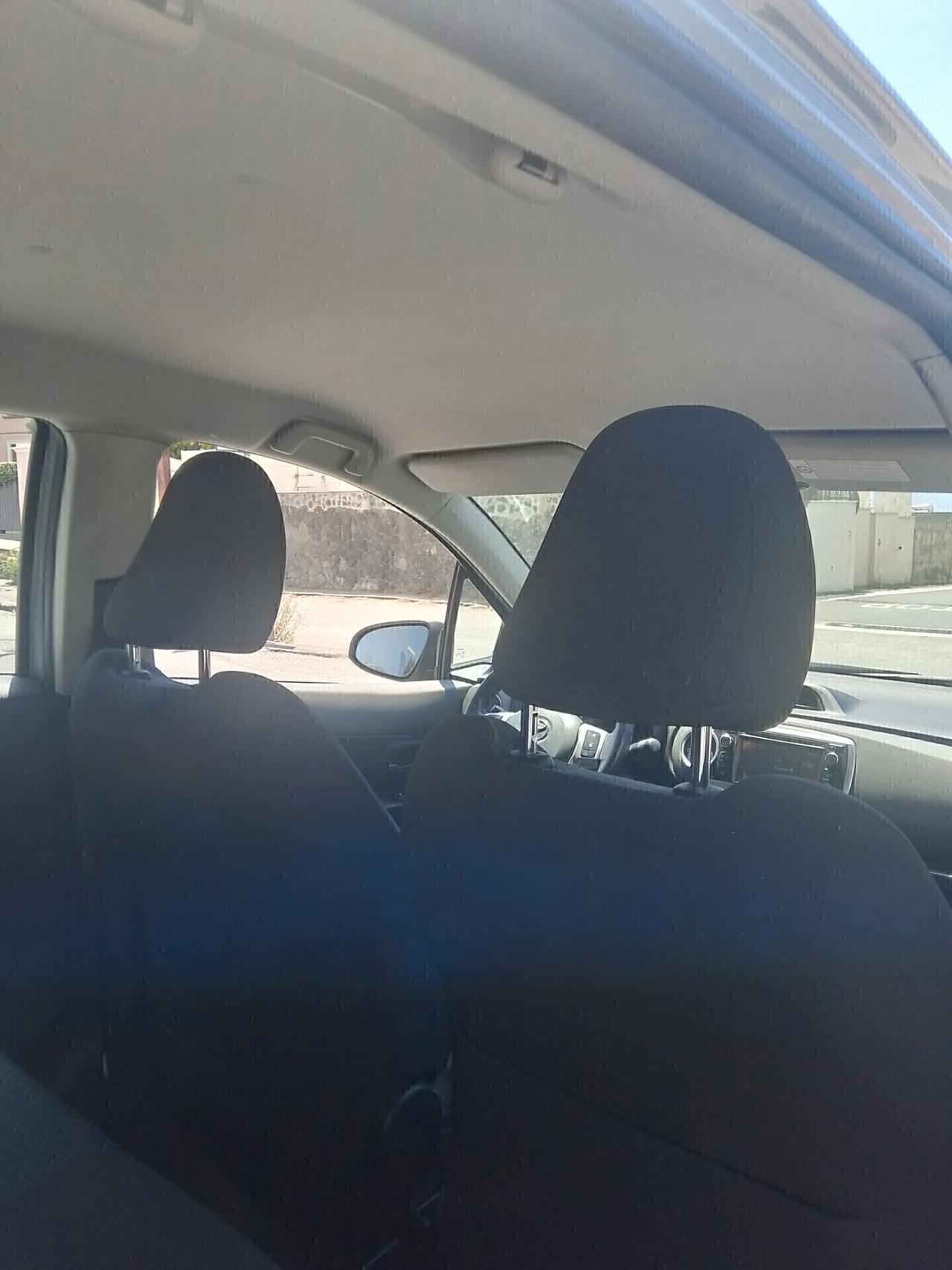 Toyota Yaris 1.0 5 porte Active