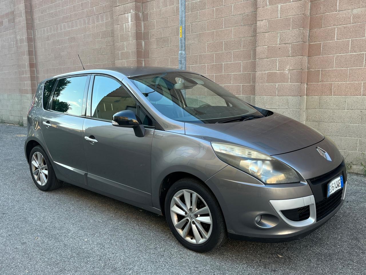 Renault Scénic X-mod 1.9 dCi 130CV