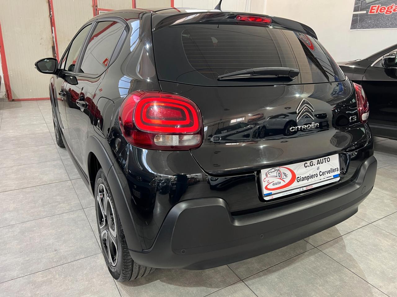 Citroen C3 1.2 82 - SHINE - 2017