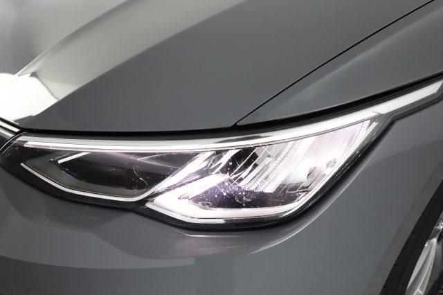 VOLKSWAGEN Golf Golf 1.0 eTSI EVO DSG Life