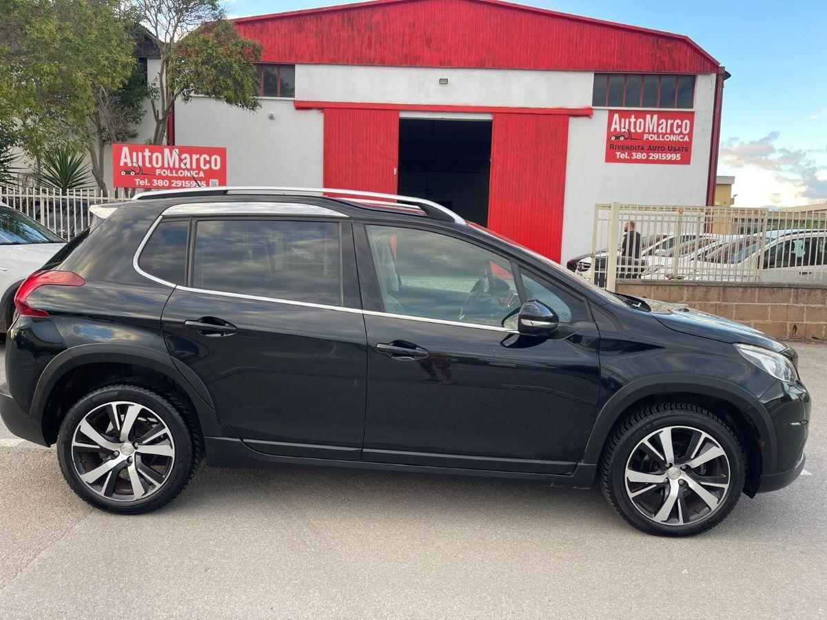 PEUGEOT - 2008 - BlueHDi 100 GT Line