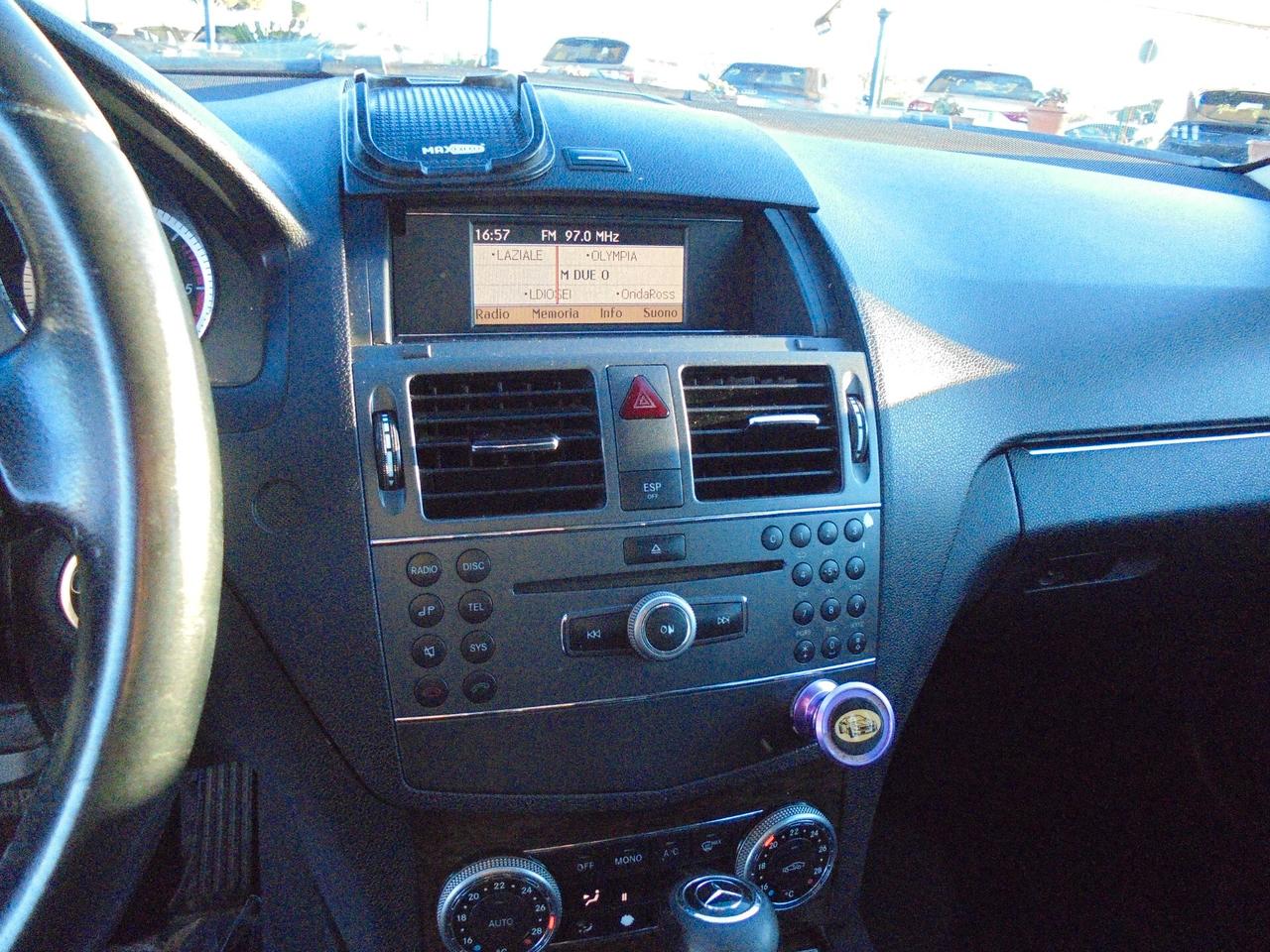 Mercedes-benz C 220 CDI BlueEFFICIENCY Elegance