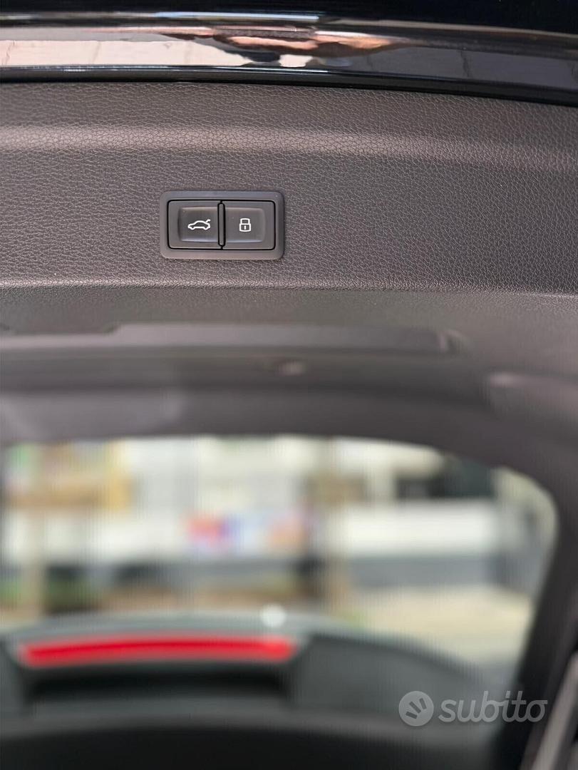 AUDI Q3 SPB PLUG-IN MILD HYBRID