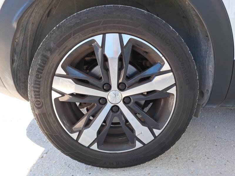 Peugeot 3008 BlueHDi 130 S&S Crossway