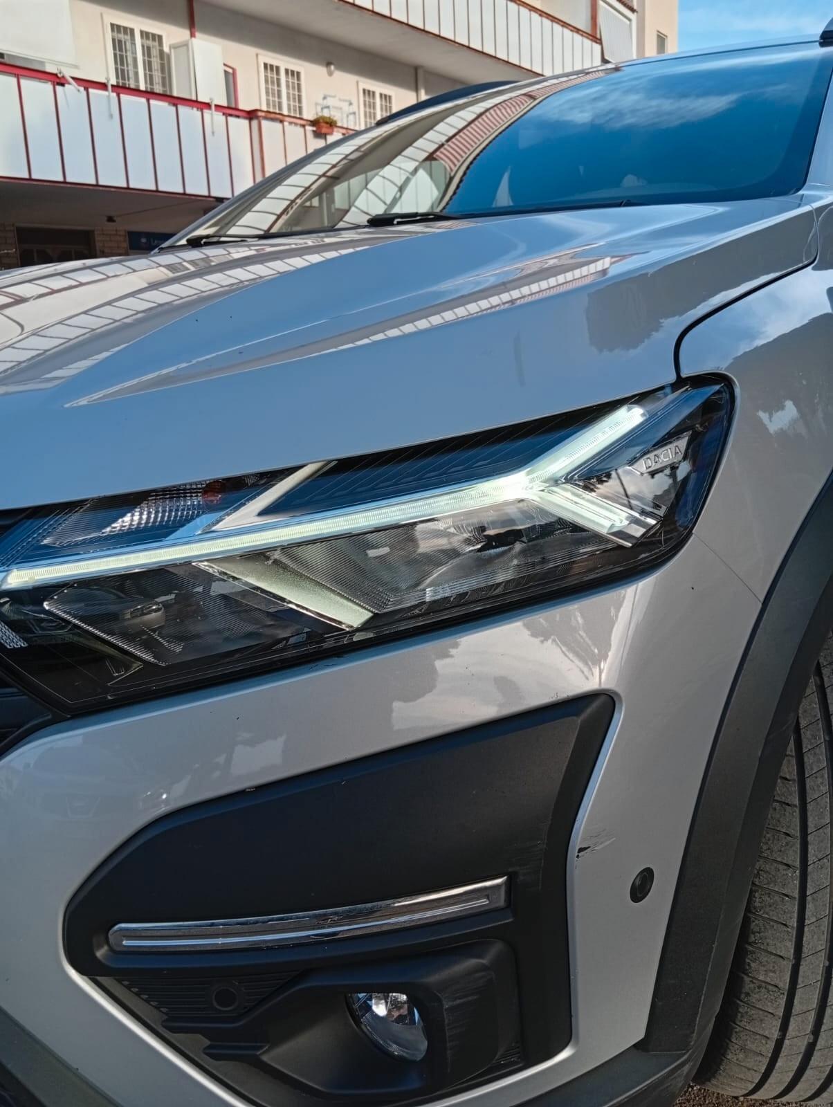 Dacia Jogger 1.0 GPL 100 CV 7 posti Extreme Up