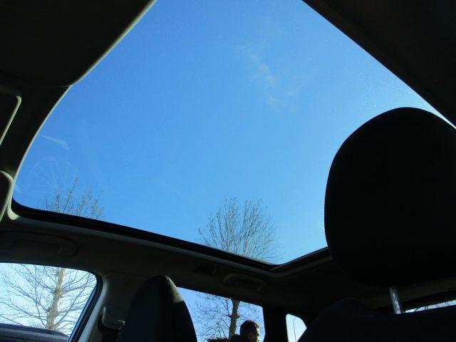 NISSAN Qashqai 1.5 dCi N-Connecta TETTO/Navi/360