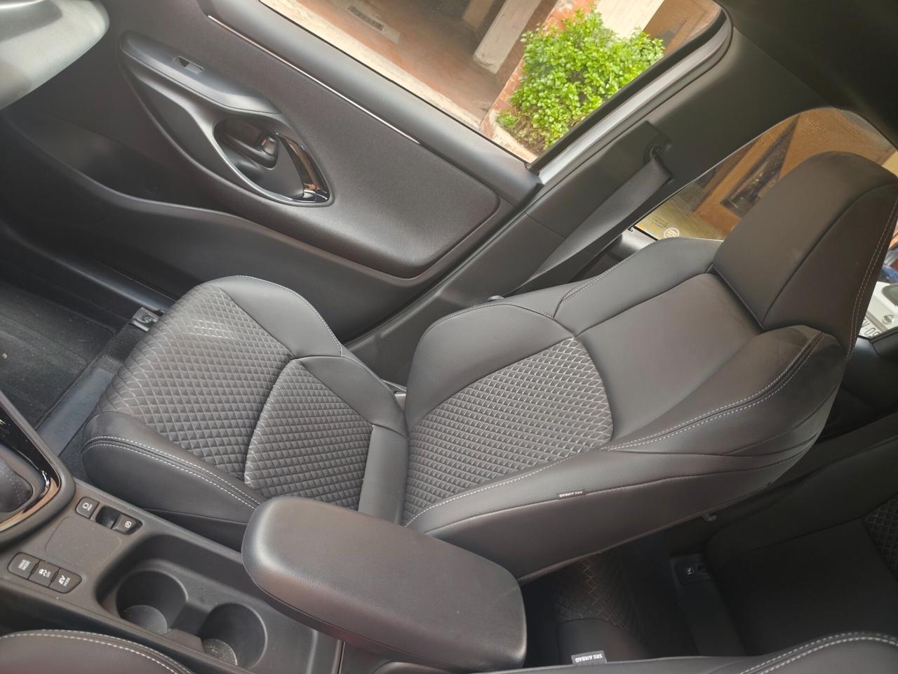 Toyota Yaris 1.5 130 Hybrid 5 porte Lounge