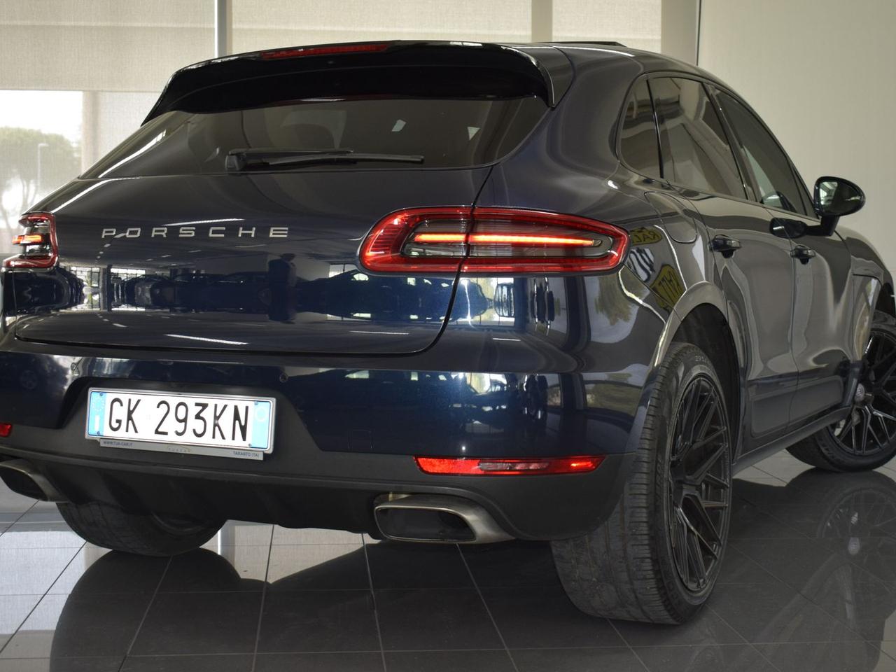 Porsche Macan 2.0 benzina 250CV