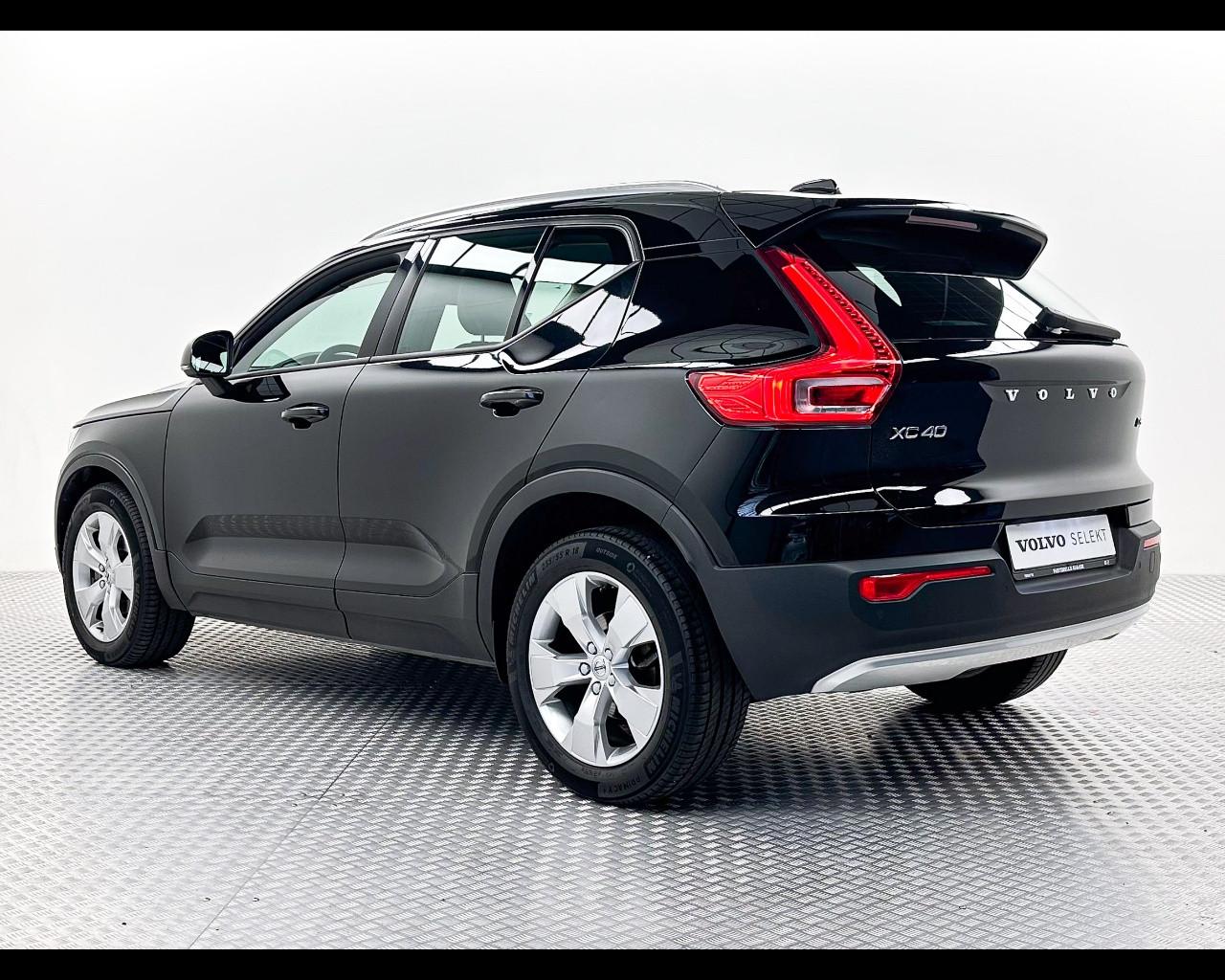 VOLVO XC40 D3 Geartronic Momentum