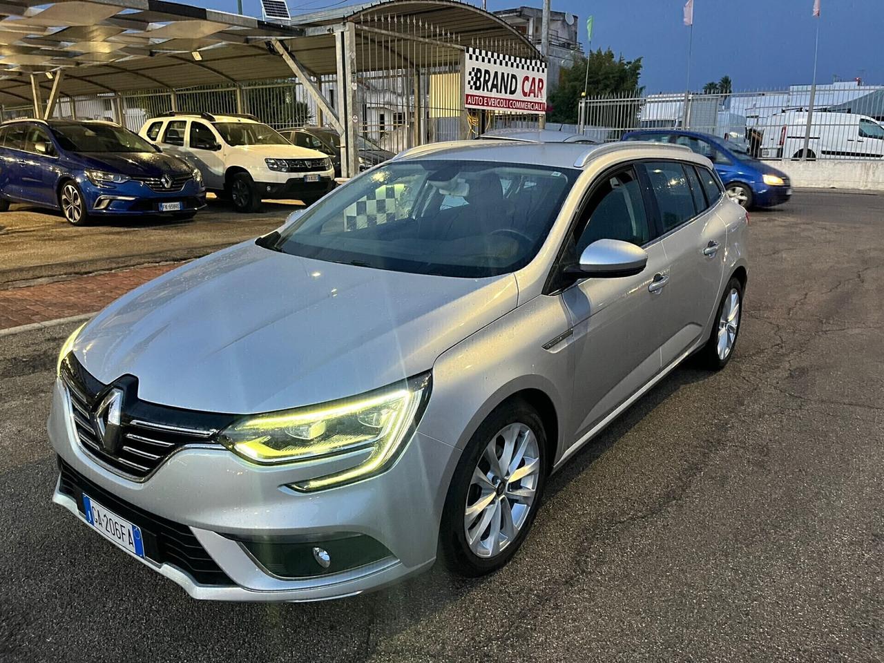 Renault Megane Sporter DCI Intens Unipro 2020