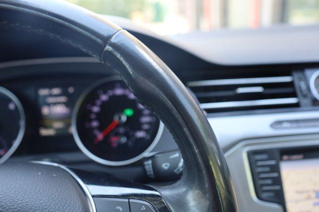 VOLKSWAGEN Passat Alltrack 2.0 BiTDI 240CV 4MOTION DSG Executive LED Pelle E6