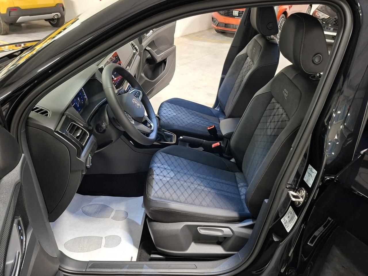 Volkswagen T-Cross 1000 TSI 116CV R-Line Plus DSG Km.0