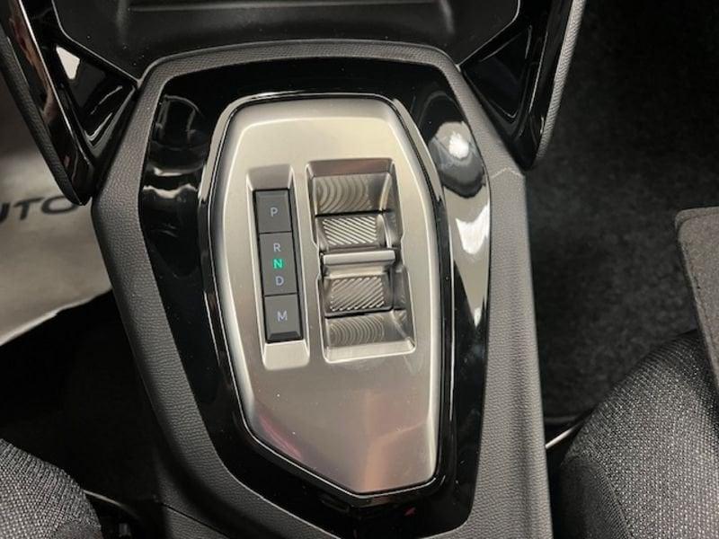 Peugeot 208 5P - STYLE Hybrid 110 E-DCS6