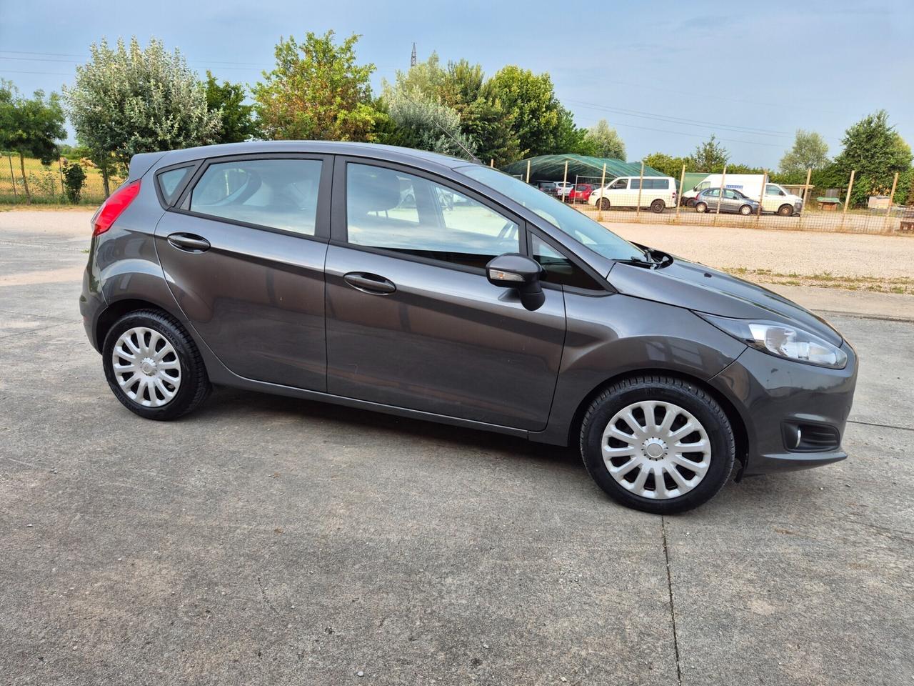 Ford Fiesta 1.5 TDCi 75CV 5 porte ST-Line