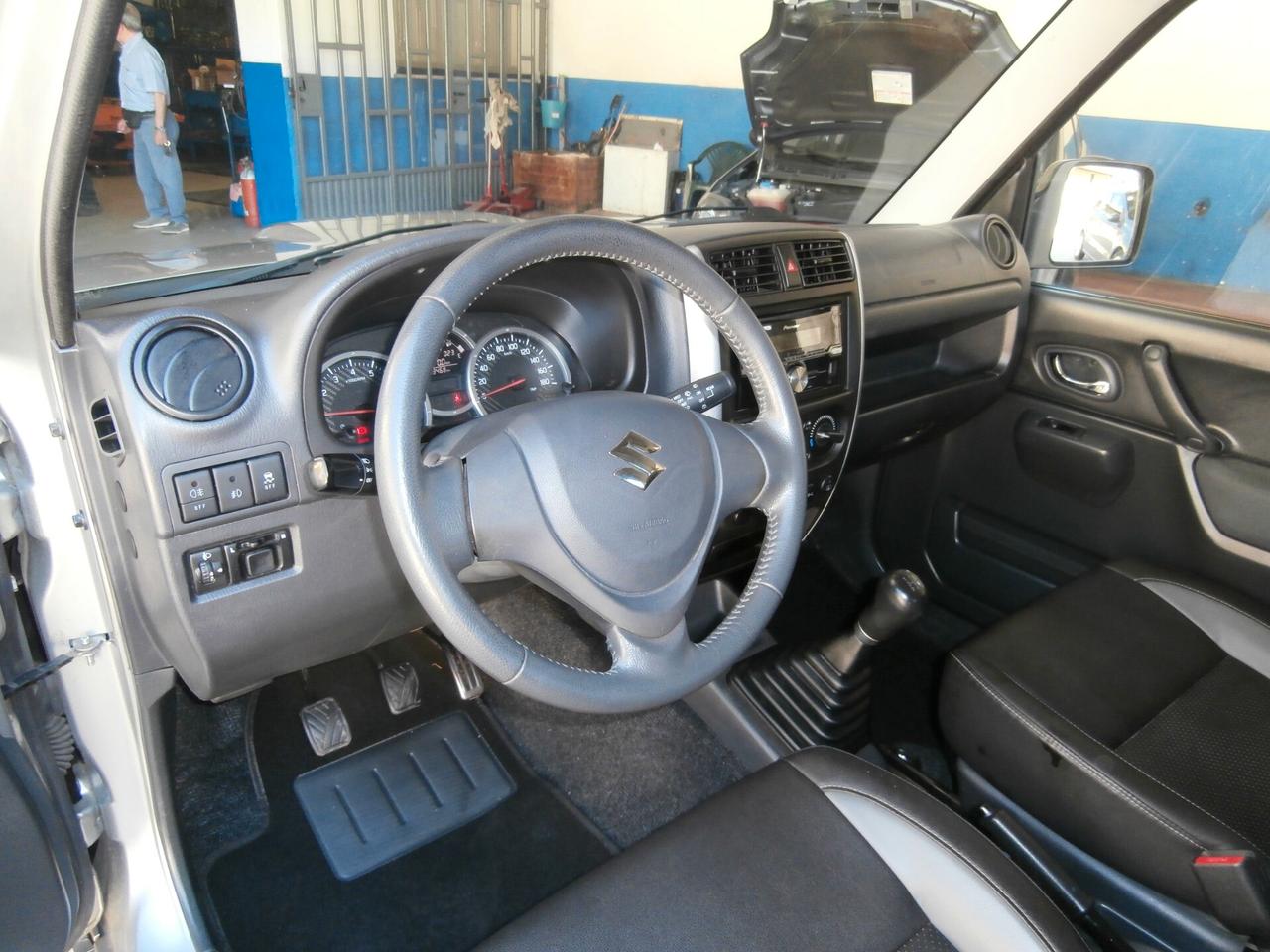 Suzuki Jimny 1.3 4WD Evolution Plus 54000KM