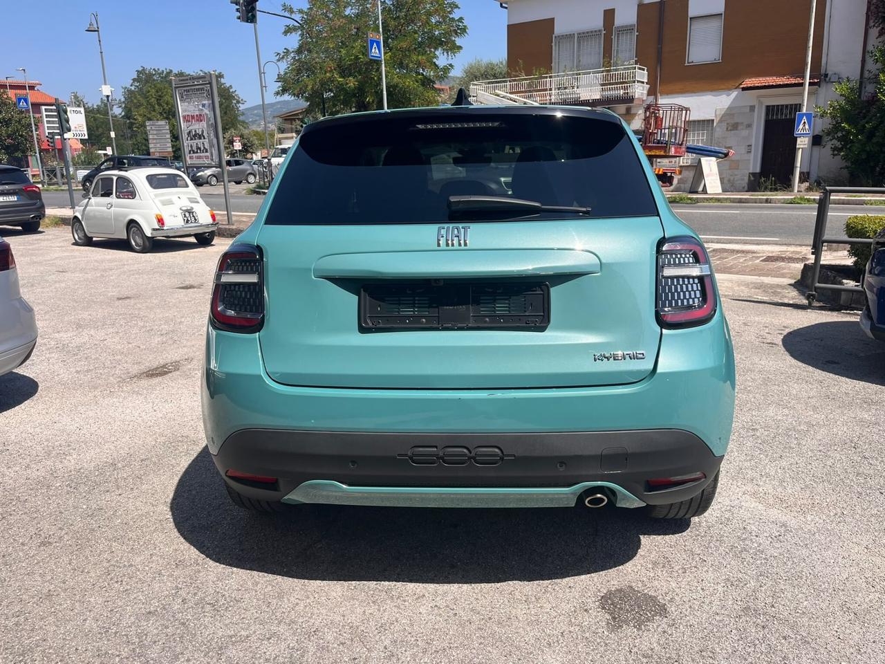 600 HYBRID 110 CV