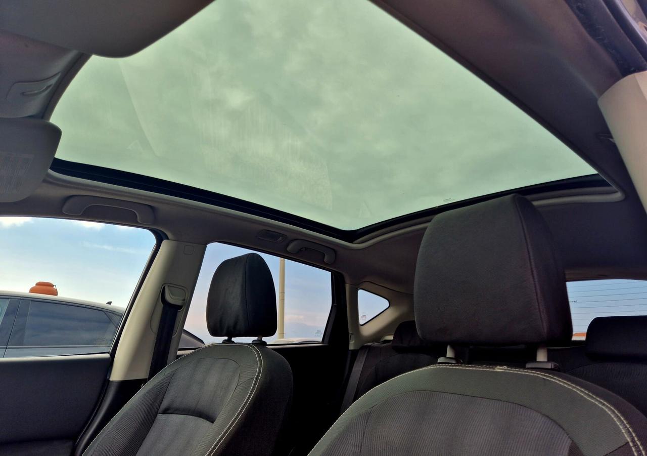 Nissan Qashqai 2.0 dCi DPF Tekna